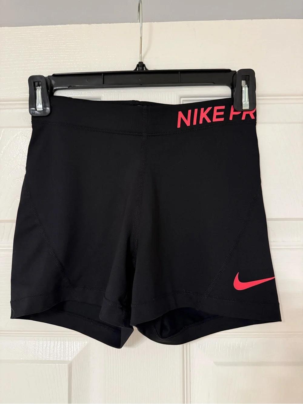 Nike Pro woman’s size S Athletic Shorts in Black, Pink, Blue Bundle of 5